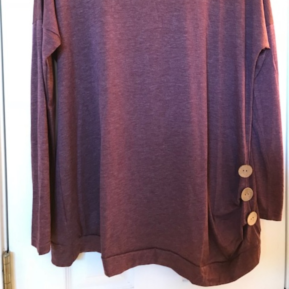 NWOT Side-Ruched Top